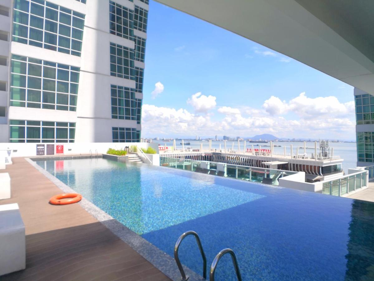 Maritime Suites By Comfy George Town  Kültér fotó